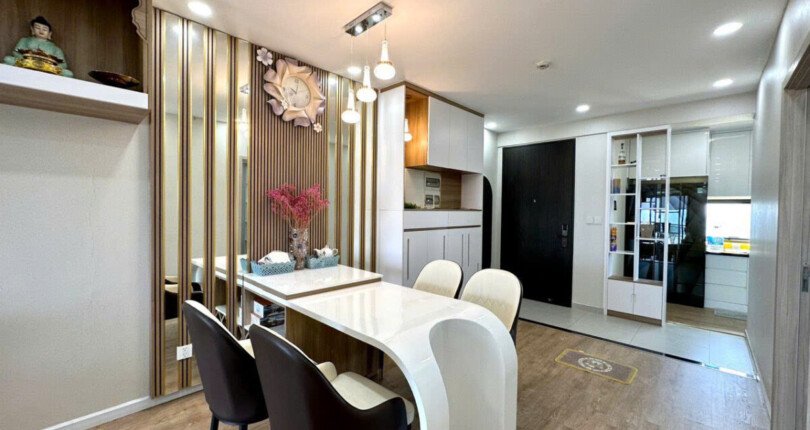 z6317286877294 a87fa5a8e468c9f8894c94089bd3fb77 810x430 - Bán Hưng Phúc 2 Block A Tầng 7 dt 79m 2 phòng giá 6,5 tỷ