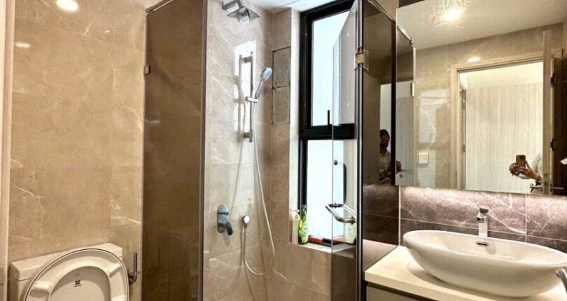 z6317286909773 289b58cb12fa7467d865c388265bf60e 810x430 - Bán Hưng Phúc 2 Block A Tầng 7 dt 79m 2 phòng giá 6,5 tỷ