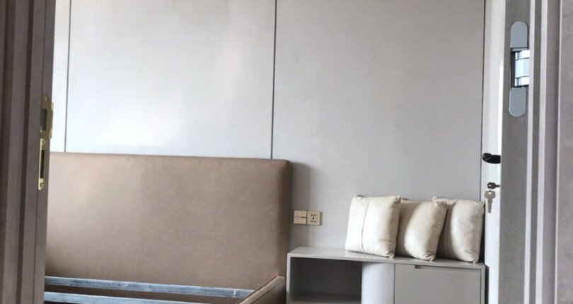 z6317291635870 1d3102b5e819d5849f38c8e53b533d6f 810x430 - Bán Midtown M8 Block D Tầng 15 dt 131m 3 phòng đồ cao cấp giá 18 tỷ