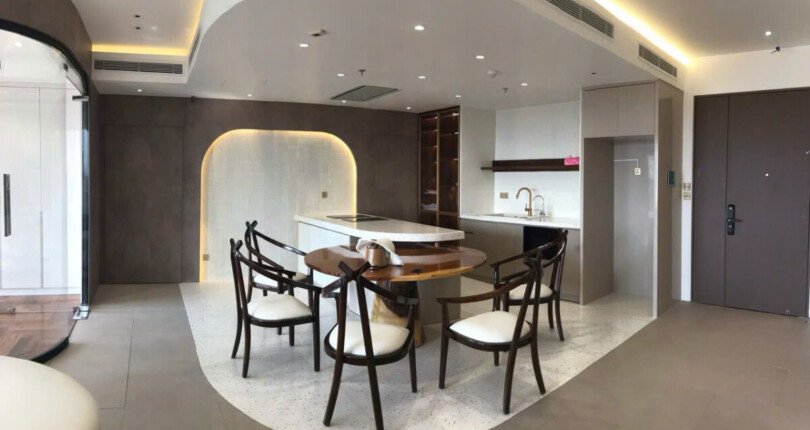 z6317291660549 55db4c1c0ce193b43f7347c308cf6314 810x430 - Bán Midtown M8 Block D Tầng 15 dt 131m 3 phòng đồ cao cấp giá 18 tỷ