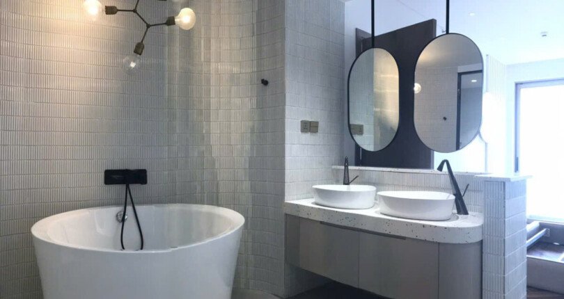 z6317291693504 2d51e9636d5904422a8c81a88d8f5672 810x430 - Bán Midtown M8 Block D Tầng 15 dt 131m 3 phòng đồ cao cấp giá 18 tỷ