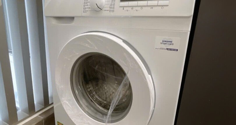 z6317292473415 1b53068c6061c409c5ef4387366ce5e9 810x430 - Bán Midtowwn M8 Block C Tầng 17 dt 80m 2 phòng giá 8,5 tỷ