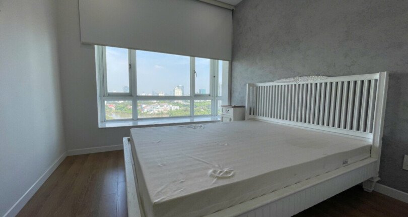 z6324952757779 4ae2cac4acb2ee8fbb0f59b99402c3a0 810x430 - Cho thuê Riverside Residence Block A Tầng 16 dt 130m 3 phòng giá 40 triệu/tháng