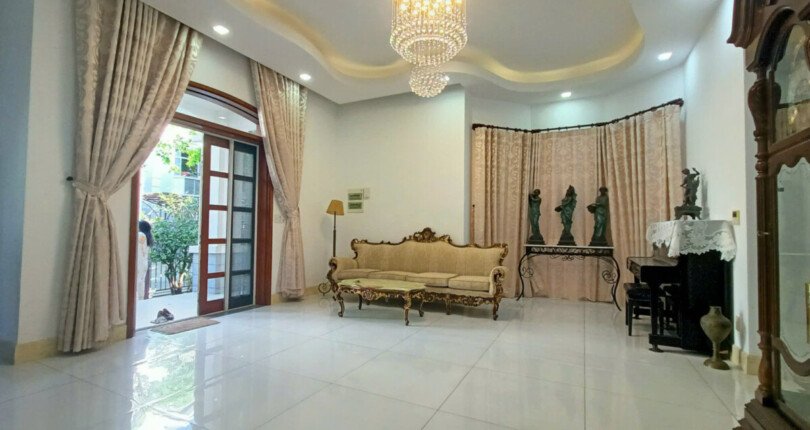 z6324955653666 07c415c2726e4b3b5c1a2be4f8259440 810x430 - Bán biệt thự Nam Viên số 9 Nội khu 2 dt 17x19m giá 80 tỷ