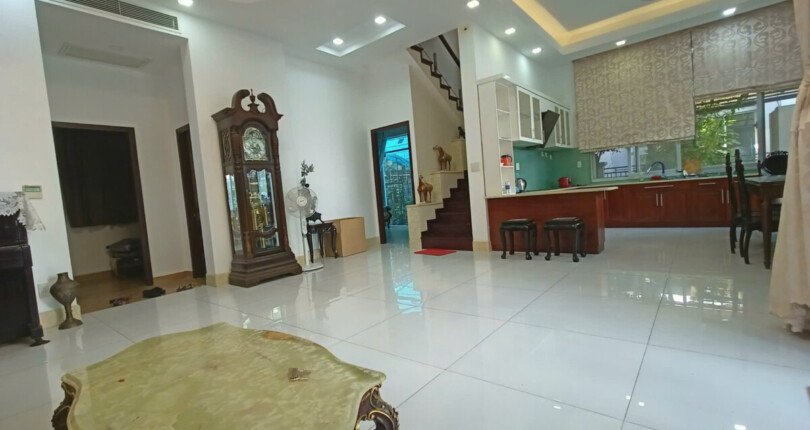 z6324955661145 36397d4a8f7eab395f809a7df37c729a 810x430 - Bán biệt thự Nam Viên số 9 Nội khu 2 dt 17x19m giá 80 tỷ