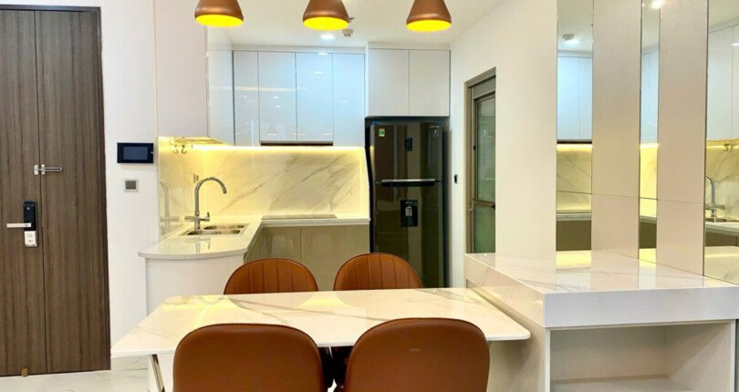 z6326211623772 ee233cb1cb96c1a82748201d6d6470ff 810x430 - Cho thuê Midtown M7 Block D Tầng 17 dt 85m 2 phòng giá 1200usd