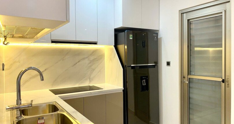 z6326211673023 2ea8a4abaf70971b0fecf7339559694b 810x430 - Cho thuê Midtown M7 Block D Tầng 17 dt 85m 2 phòng giá 1200usd