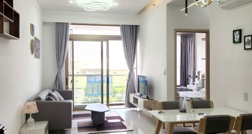 z6328197886306 bf03de4c98cef9f16092c3e812352cb0 810x430 - Bán Midtown M8 Block G Tầng 3 dt 80m 2 phòng giá 8 tỷ