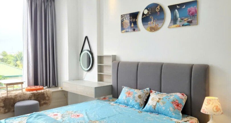 z6328197901247 f77bb6fbddf41b27b972f4f18ef09cc6 810x430 - Bán Midtown M8 Block G Tầng 3 dt 80m 2 phòng giá 8 tỷ