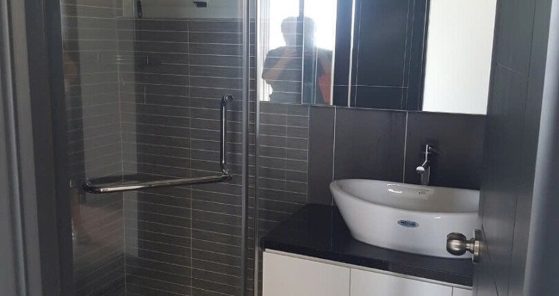 z6328198754219 fa58f3bf53ebfc26e43bd61545edf70e 810x430 - Bán Star Hill Block B Tầng 13 dt 94m 3 phòng giá 6,9 tỷ