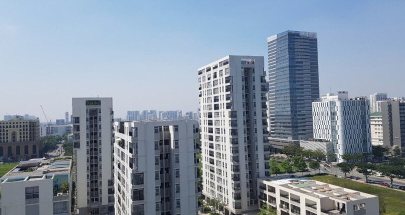 z6328198780410 2583b892c1401c5a29a8ae455f05f5cc 810x430 - Bán Star Hill Block B Tầng 13 dt 94m 3 phòng giá 6,9 tỷ