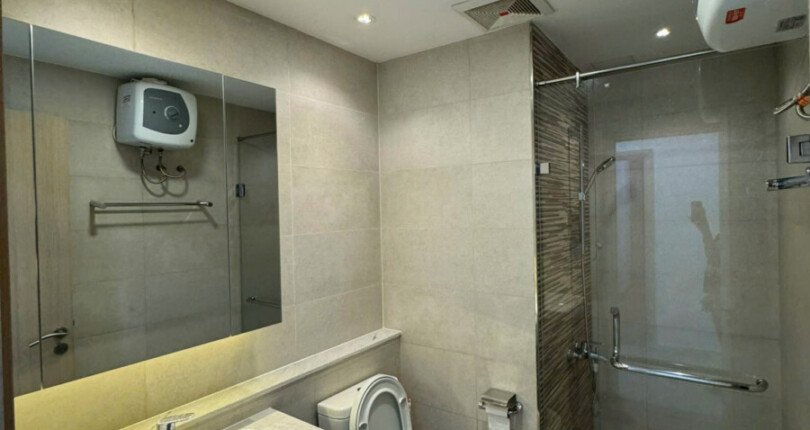 z6328199306079 faa653ed6246214a85247871f2785d17 810x430 - Bán Riverpark Premier Block C Tầng 19 dt 127m 3 phòng giá 14,2 tỷ