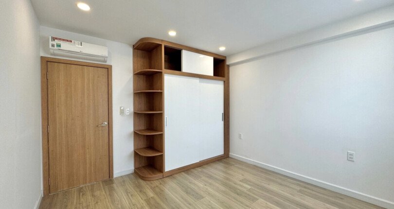 z6328199732477 d816cefa8bfb520dea4b2a56d7fca96e 810x430 - Bán Hưng Phúc 1 Block D Tầng 15 dt 97m 3 phòng giá 7,7 tỷ