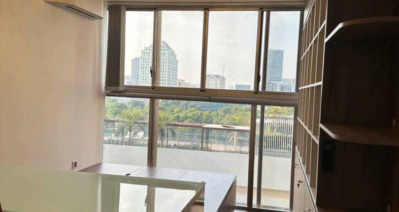 z6328389482832 0937adc3cc67e0e8c8d2c1c681be98d1 810x430 - Cho thuê Midtown M6 Block D Tầng 9 dt 120m 3 phòng giá 35 triệu