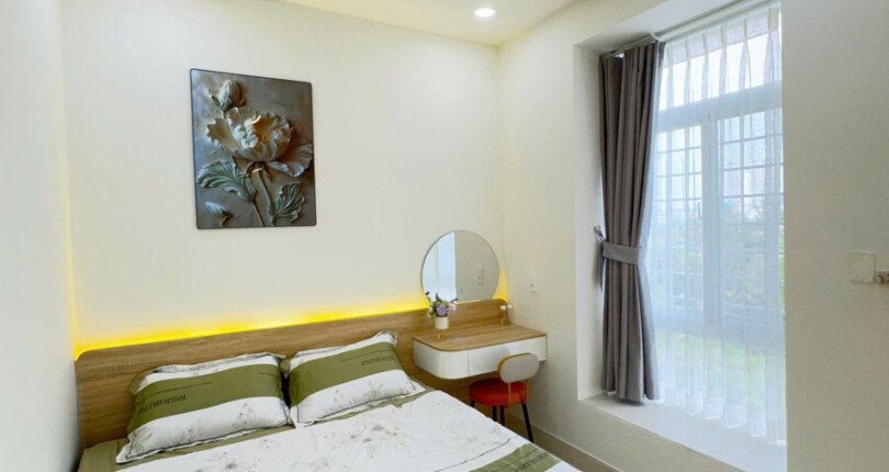 z6331687203035 16a5225694c2fcb0e5e509a00d00a8ac 810x430 - Bán Sky Garden 3 Block 13C Tầng 4 dt 56m 2 phòng giá 4,230 tỷ