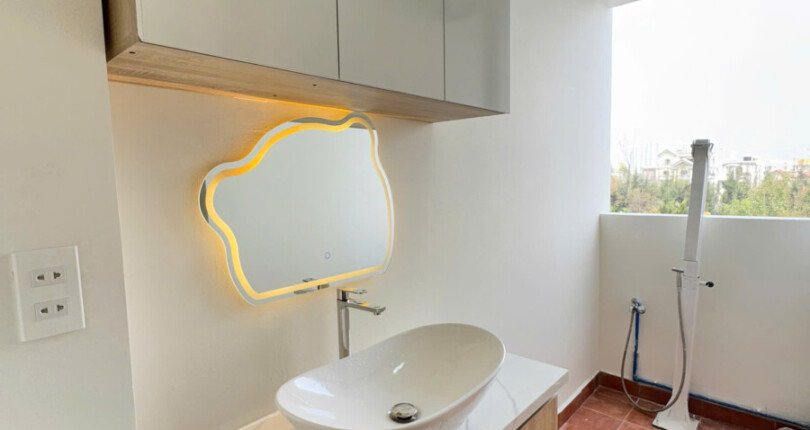 z6331687219844 a15d474cfd7c4d39bccdbb2335315d28 810x430 - Bán Sky Garden 3 Block 13C Tầng 4 dt 56m 2 phòng giá 4,230 tỷ