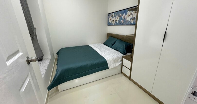 z6331687545097 72e8f6b328181806c44cefa644aae2cb 810x430 - Bán Sky Garden 3 Block 12B Tầng 13 dt 68m 2 phòng giá 3,9 tỷ