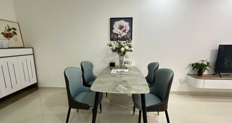 z6331687569271 8990a1e1a6acac136ec9b41a423a42f3 810x430 - Bán Sky Garden 3 Block 12B Tầng 13 dt 68m 2 phòng giá 3,9 tỷ
