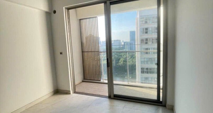 z6334819188192 4ddcf639d9e79799d5d8d6427f1be970 810x430 - Bán Midtown M7 Block C Tầng 9 dt 81m 2 phòng giá 7,5 tỷ