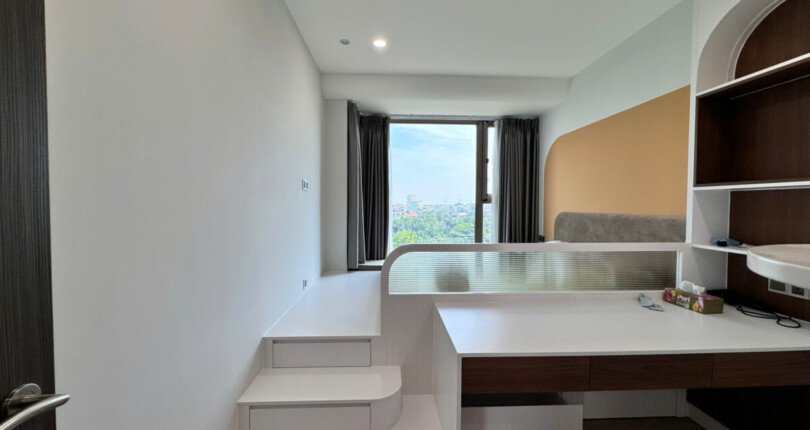 z6334823856623 17a093120ef76833de918177537cdbb6 810x430 - Bán Midtown M8 Block B Tầng 4 dt 98m 2 phòng giá 10 tỷ 2 view đẹp