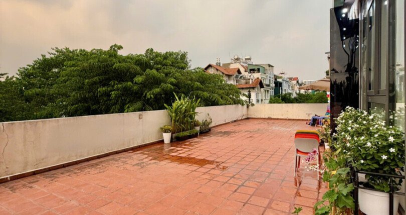 z6341747472779 1ff8566b61859a9160af3a762fb9ee1d 810x430 - Bán Sky Garden 2 Block 5A Tầng 3 dt 100m 3 phòng giá 7,3 tỷ