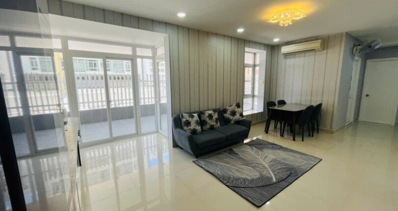 z6341753697500 7eedbf6ac810bb3f74edf20c9a46231a 810x430 - Bán Sky Garden 2 Block 3C Tầng 3 dt 131m 3 phòng giá 7,1 tỷ có HĐT 29 triệu