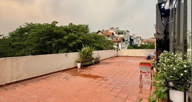 z6341901081085 ad58671d03d337e09af068b74979a3ef 810x430 - Bán Sky Garden 2 Block 5A Tầng 3 dt 100m 3 phòng giá 7,3 tỷ có sân 500m