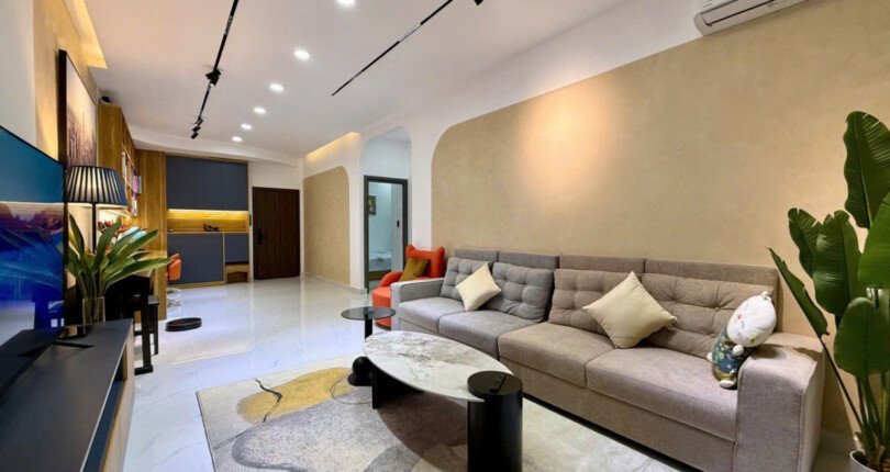 z6341901128948 94d8cc88715a66ad81dde5457effd805 810x430 - Bán Sky Garden 2 Block 5A Tầng 3 dt 100m 3 phòng giá 7,3 tỷ có sân 500m
