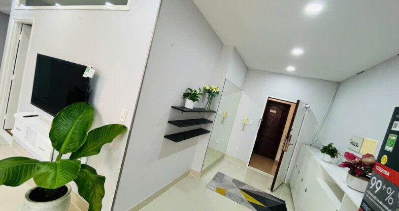 z6341903152112 5342931a25f5bc8bfac2963b1921e396 810x430 - Bán Sky Garden 2 Block 3C Tầng 3 dt 131m 3 phòng giá 7,2 tỷ có HĐT 29 triệu