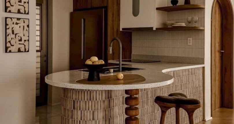 z6346763292802 d436ee284b5bb187146f7a484f15d517 810x430 - Bán căn góc Midtown M5 tầng cao view biệt thự dt: 110m2 giá 10,2 tỷ