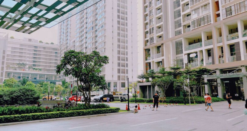 z6346997528866 60351c77b06f051de5e7df9ad4e7961f 810x430 - Bán Midtown M7 Block A Tầng 8 dt 82m 2 phòng giá 7,8 tỷ