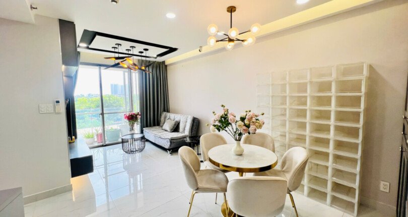 z6350111767113 8c3d74572c5e153c0bfa859ae0bd06a7 810x430 - Bán Hưng Phúc 1 Block B Tầng 2 dt 97m 2 phòng giá 7,7 tỷ nhà đẹp