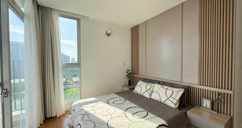 z6356570736448 3981b2f629ce911337233b8de884e403 810x430 - Bán Star Hill Block I Tầng 11 dt 87m 3 phòng giá 7,6 tỷ