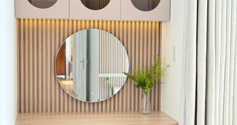 z6356570743645 a1a63b5afc0d758b1705793e8eff5b06 810x430 - Bán Star Hill Block I Tầng 11 dt 87m 3 phòng giá 7,6 tỷ