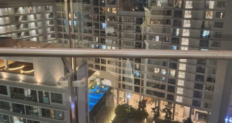 z6356576947672 a2b322d7c57df4346d0ce9844b8c2612 810x430 - Cho thuê Midtown M8 Block D Tầng 14 dt 127m 3 phòng giá 2300usd