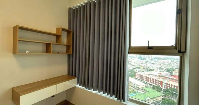 z6356577856764 5c066a45a0e255aa56238fc2832becd0 810x430 - Bán Midtown M8 Block C Tầng 20 dt 80m 2 phòng bán 7,960 tỷ có HĐT 1300usd