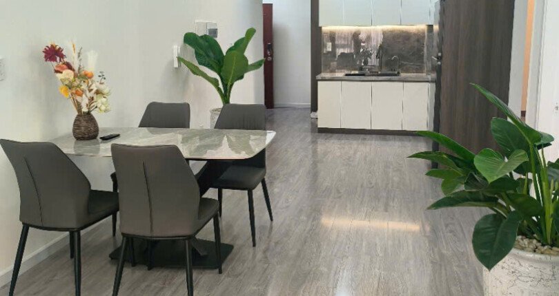 ban can ho sky garden 2 6 810x430 - Bán căn hộ Sky garden 2. DT 81m2 Nhà đẹp- 3 Phòng-2wc- Nội thất mới- Lầu trung- Giá 4.990 Tỷ