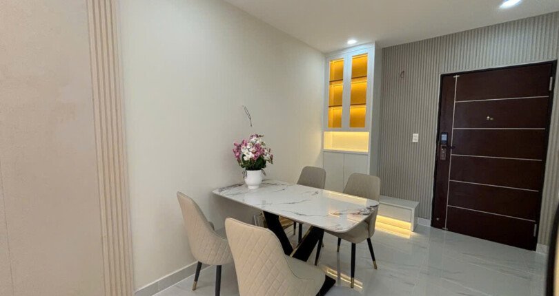 ban can ho sky garden 3 3 9 810x430 - Bán nhanh căn hộ đẹp tại Sky Garden 3. DT 56m2 View Hồ Bơi Nhà mới 100% Đang cho thuê 19 Triệu. Bán 4.250 Tỷ