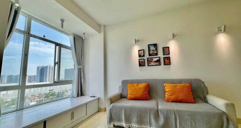 ban can ho sky garden 3 5 6 810x430 - Bán nhanh căn hộ Sky Garden 3. DT 56m2 View Hồ Bơi- 2 Phòng-1wc Đang cho thuê 12 Triệu. Giá bán 3.750 Tỷ