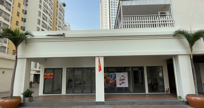 ban can shop tao sky garden 2 23 810x430 - Bán căn shop house tại Sky Garden 2. DT 212m2 - Đang cho thuê thu nhập ổn định 80 Triệu/Tháng. Giá bán 18 Tỷ