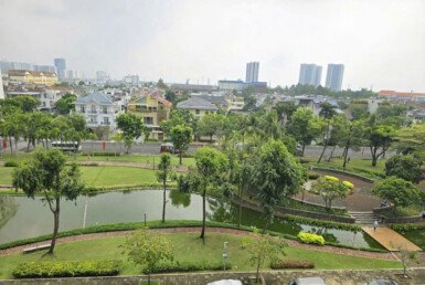 ban-cong-can-ho-ban-lien-ke-cong-vien-nam-vien