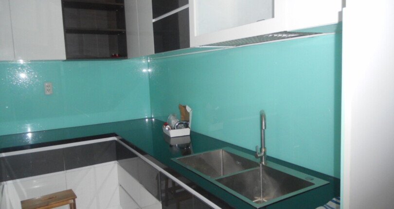 bep can ho ban 8 810x430 - Bán căn hộ chung cư Scenic Valley 1, 77m2, giá 6 tỷ, 02pn, nhà đang có hợp đồng thuê 20tr/tháng.