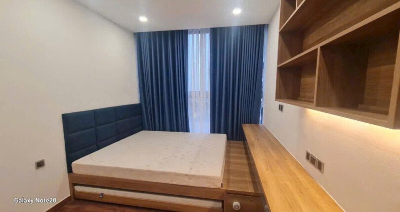 can ho ban co 2pn hoan thien nhu hinh 810x430 - Giá mua bán căn hộ 2 phòng ngủ chung cư Midtown Phú Mỹ Hưng M6 Quận 7 T3/2025