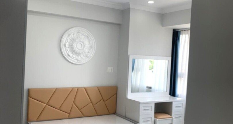 can ho ban co 3 phong ngu hoan thien noi that sang trong 810x430 - Giá mua bán căn hộ 3pn block E chung cư Saigon South Nhà Bè T3/2025