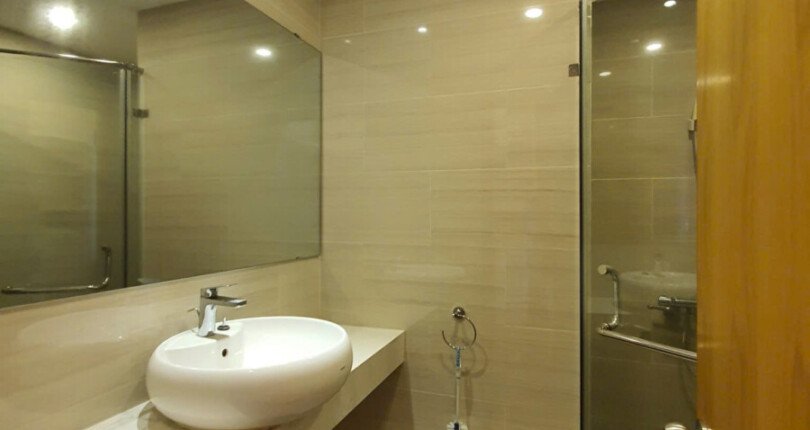 can ho co 4 toilet hoan thien nhu hinh 810x430 - Bán gấp căn hộ Penthouse tòa tháp 11 chung cư Sky Garden 3 Quận 7 giá 12 tỷ