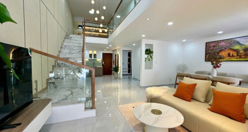 cho thue can ho sky garden 1 9 810x430 - Cho thuê căn hộ Duplex Sky Garden 1. DT 100m2- Nhà đẹp- 3 Phòng ngủ- Đầy đủ nội thất- Giá thuê 1.500 USD/Tháng