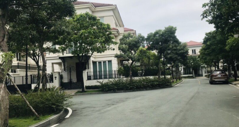 duong noi khu kdc 810x430 - Giá mua bán nhà Biệt thự nguyên căn 5pn kdc Saroma Villa Thủ Thiêm Quận 2 T3/2025