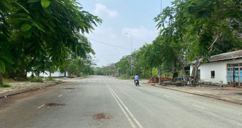 duong noi khu kdc phu xuan van hung hu 810x430 - Giá mua bán đất nền biệt thự Khu dân cư Phú Xuân Vạn Hưng Phú Nhà Bè T3/2025