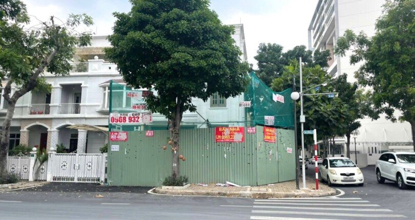 hinh anh cho thue nha biet thu nguyen can khu my giang 2a phu my hung quan 7 t3 2025 810x430 - Giá cho thuê nhà Biệt thự nguyên căn góc đường N - Nam Khu Mỹ Giang 2a Quận 7 T3/2025