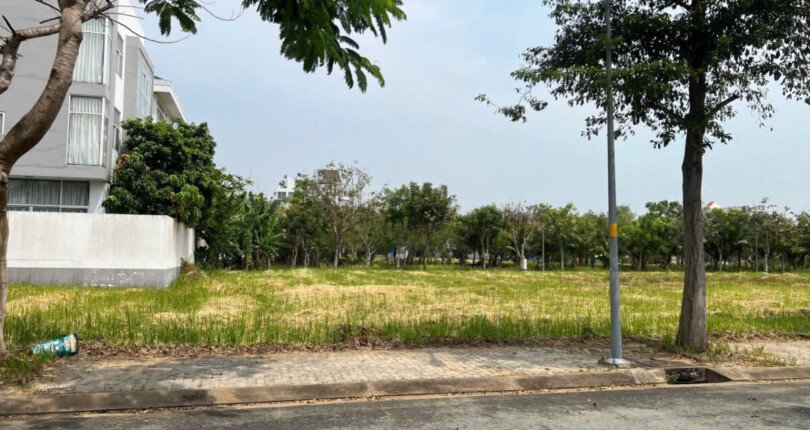 hinh anh mua ban dat nen kdc phu xuan van phat hung nha be t3 2025 810x430 - Giá mua bán đất nền nhà phố Khu dân cư Phú Xuân Vạn Phát Hưng Nhà Bè T3/2025